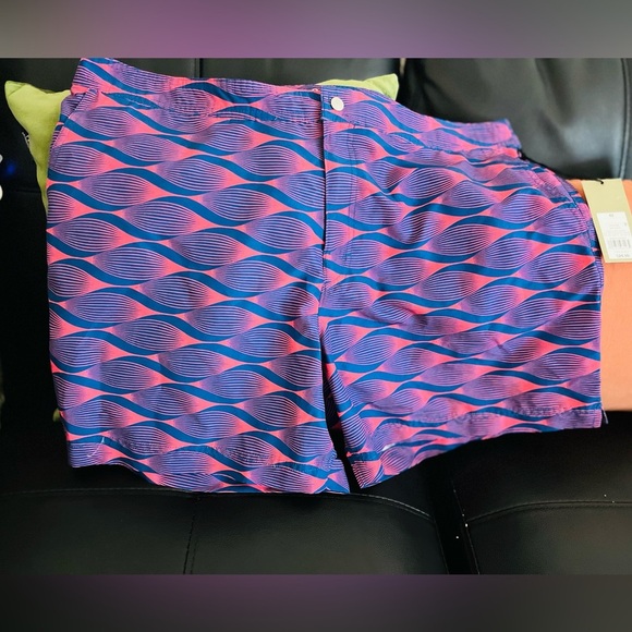 Goodfellow & Co NWT Men's 6" Pinstripe Snap Swim Trunks - Navy Geometric 42 - Picture 3 of 9